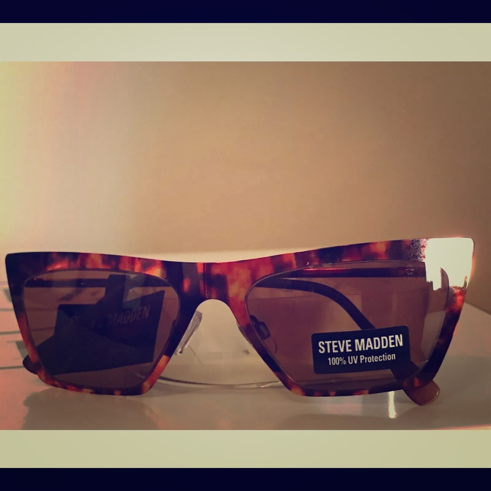 Steve Madden 50mm Metal Frame Cat Eye Sunglasses